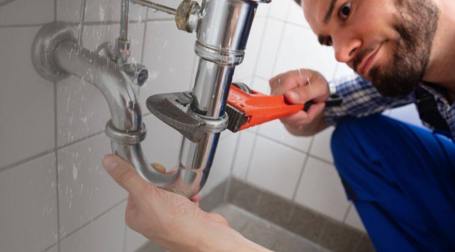 Expert burst pipe repair services in Deer Park, WI